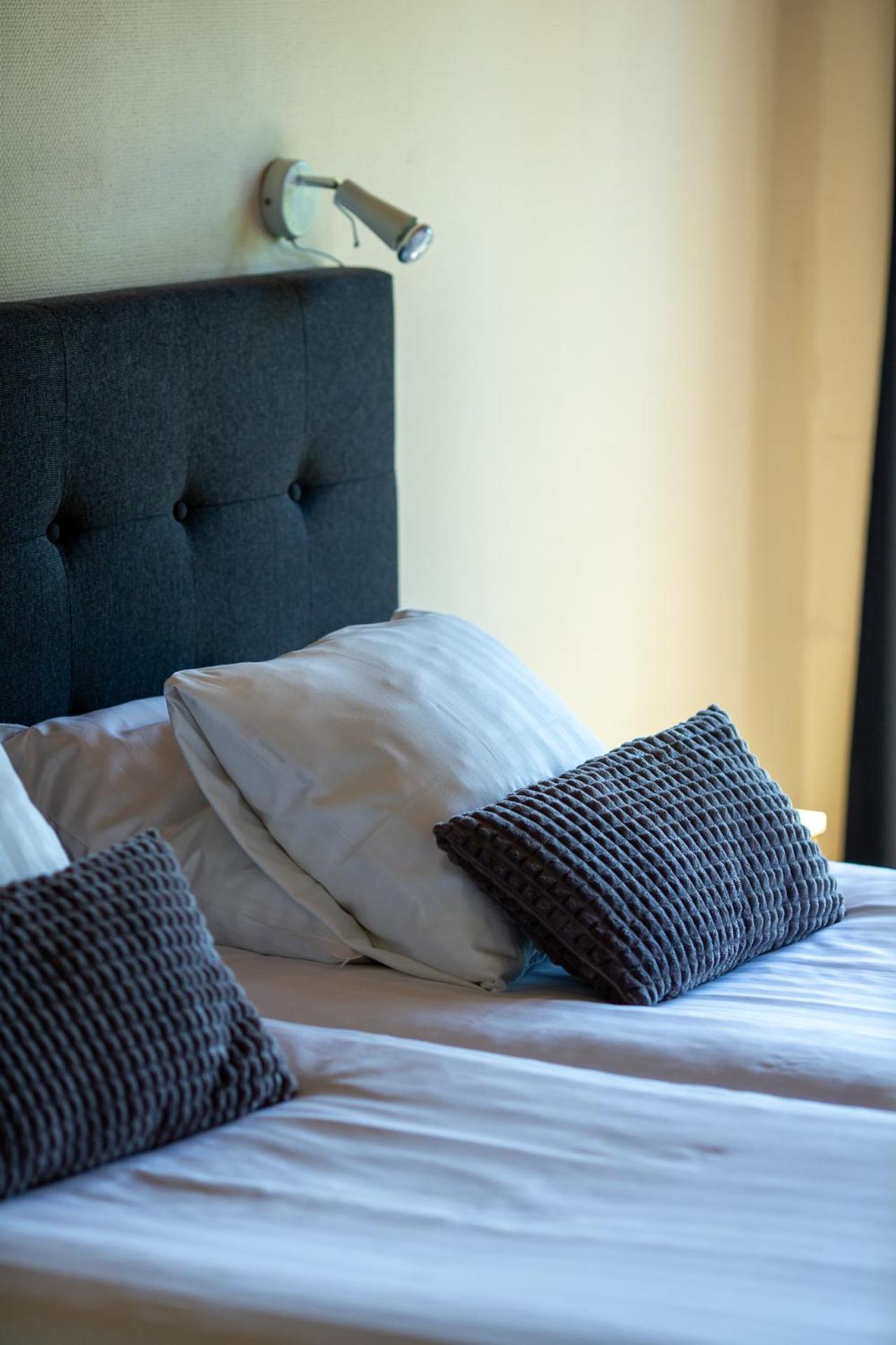 Breviken Golf & Hotell Brevik  ภายนอก รูปภาพ
